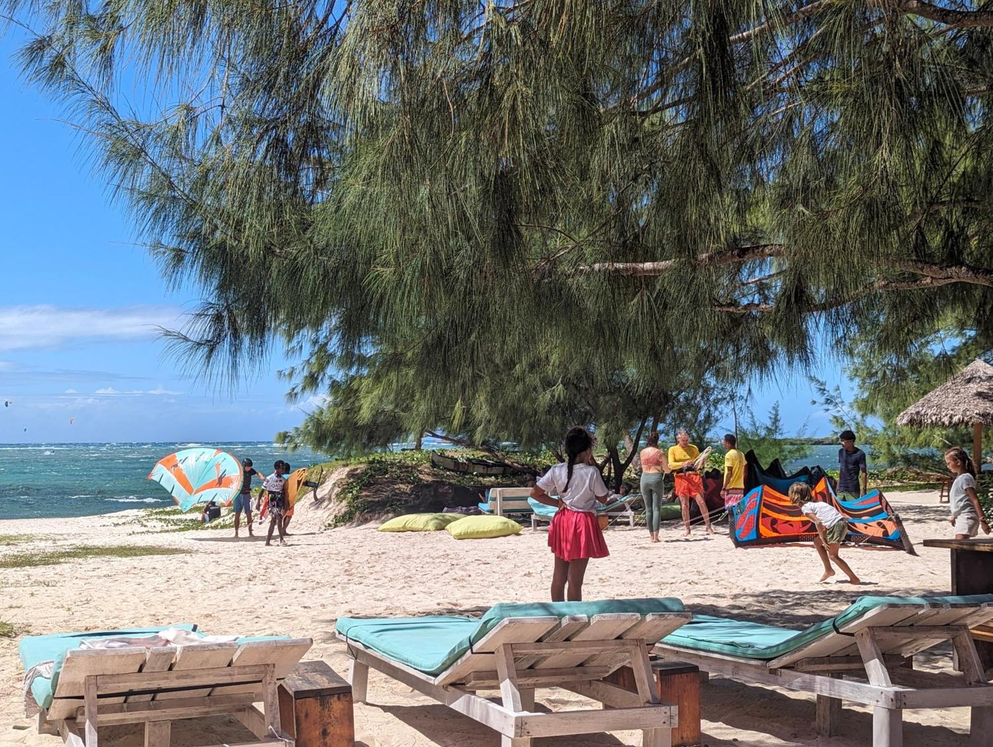 Ocean Lodge Kite & Windsurf Antsiranana المظهر الخارجي الصورة