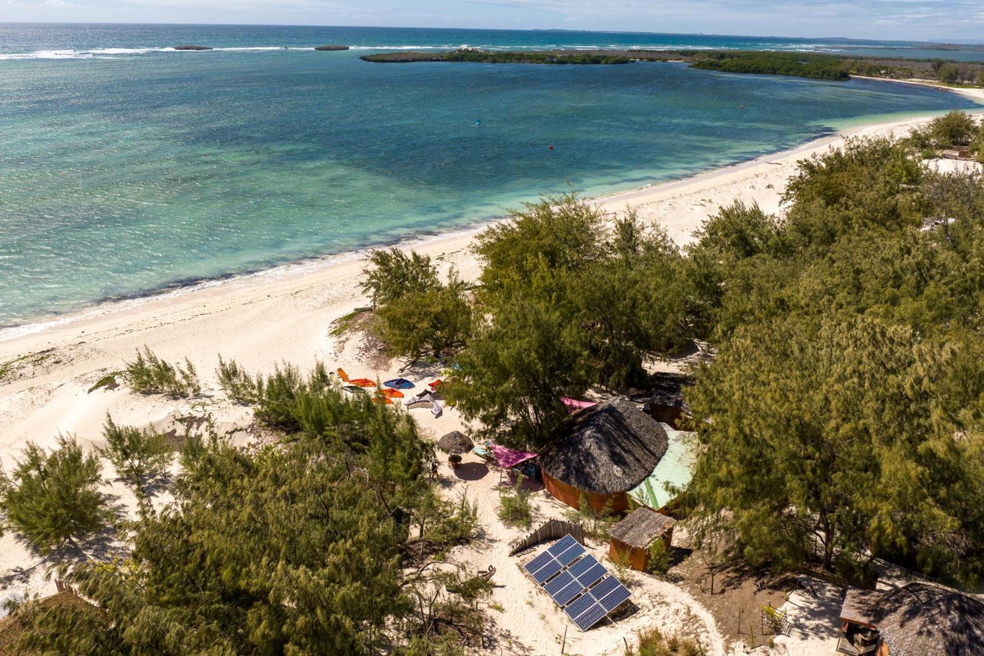Ocean Lodge Kite & Windsurf Antsiranana المظهر الخارجي الصورة